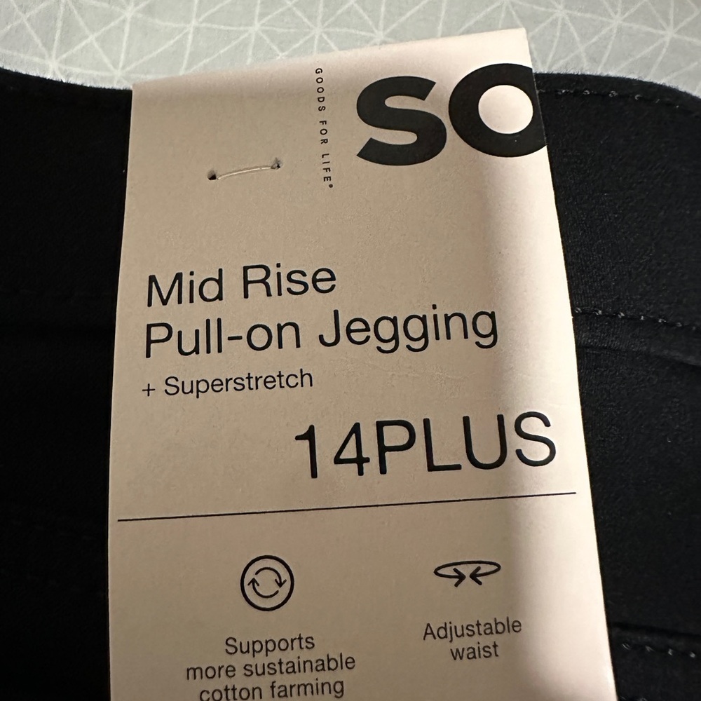 Mid rise pull on jeggings